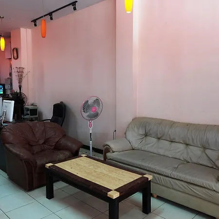 Parinya's Inn