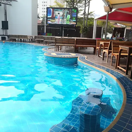 Nice Resort Pattaya 3*