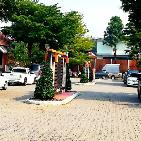 Nice Resort Pattaya 3*