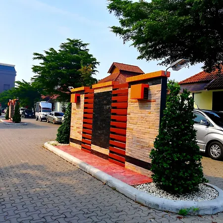 Hotel Nice Resort Pattaya 3*