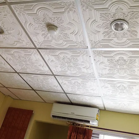 Br-guesthouse บ้านพัก 2*