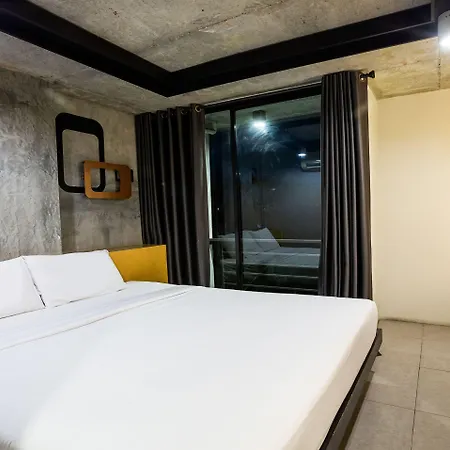 B2 South โรงแรม Pattaya