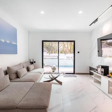 35 Wongamat 4br, 300m From *