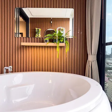 Luxury 2 Bed Sea View Bath Tub In Balcony * Pattaya