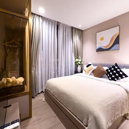 Apartment Luxury 2 Bed Sea View Bath Tub In Balcony Pattaya