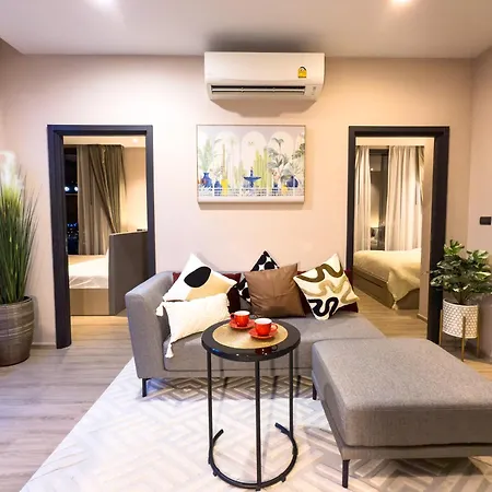 Apartment Luxury 2 Bed Sea View Bath Tub In Balcony Pattaya