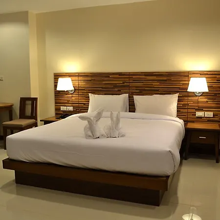 Hotel D Xpress 3*