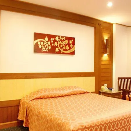 รายัล ทวินส์ พาเลซ โรงแรม Pattaya