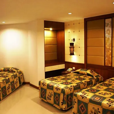 รายัล ทวินส์ พาเลซ 4* Pattaya