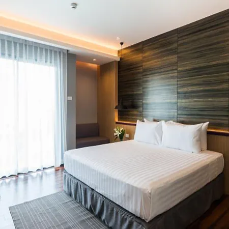 โรงแรม Sea Me Spring Tree (adults Only) 3*