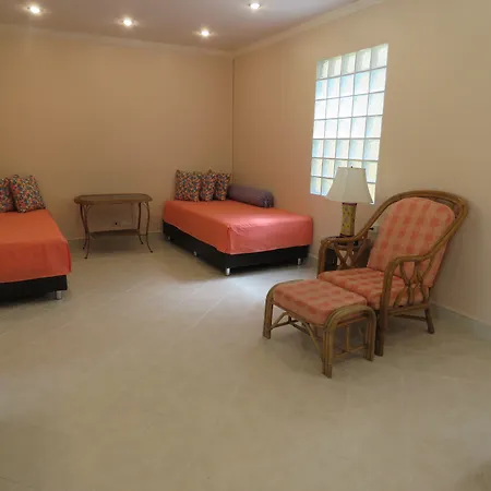 Butterfly Garden Boutique Residences: Luxury & With Full Amenities 3*