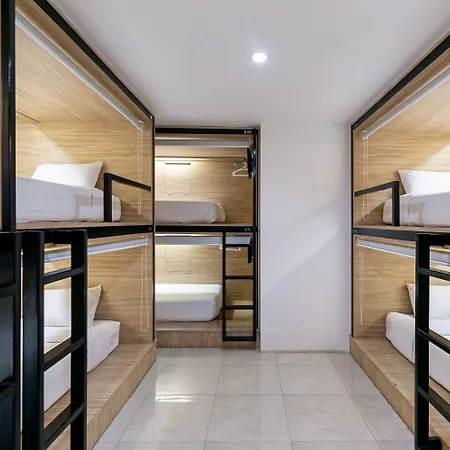 The Bedrooms ที่พัก *