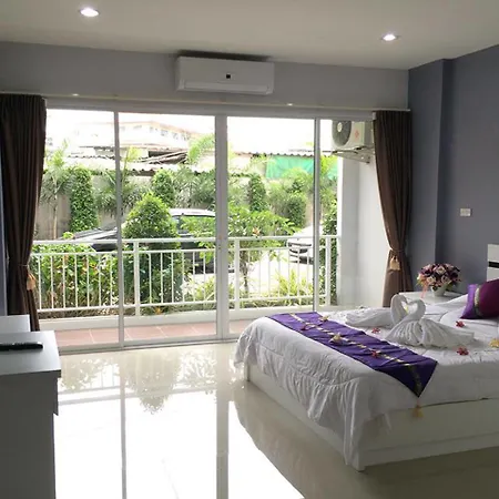 โอโย 75389 แพนโดร่า เฮาส์