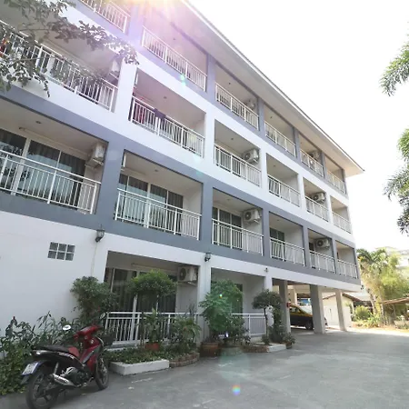 โอโย 75389 แพนโดร่า เฮาส์ โรงแรม