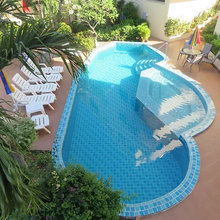 Butterfly Garden Boutique Residence: Luxury With Baths Hotel