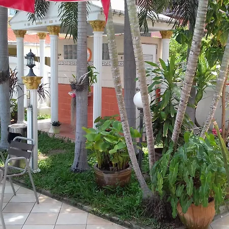 Hotel Oranje 3*