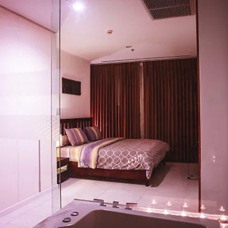 Hotel Northpoint Luxury Grandisvillas Pattaya