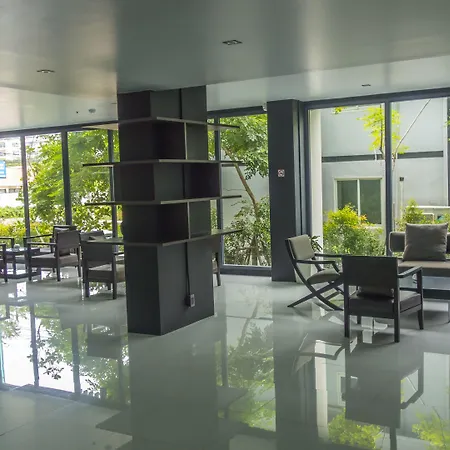 Unique Regency 4*