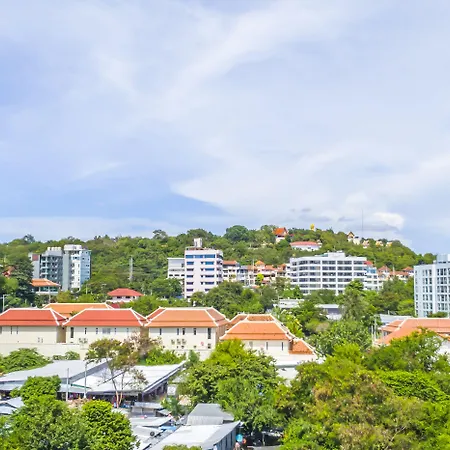 โรงแรม Unique Regency 4*