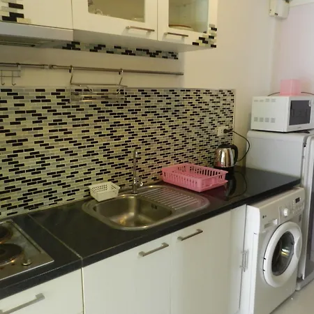 Hotel Neocondo 3*