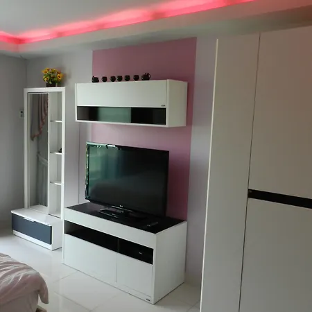 Neocondo 3*