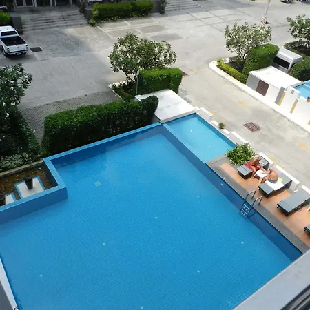 Neocondo Hotel