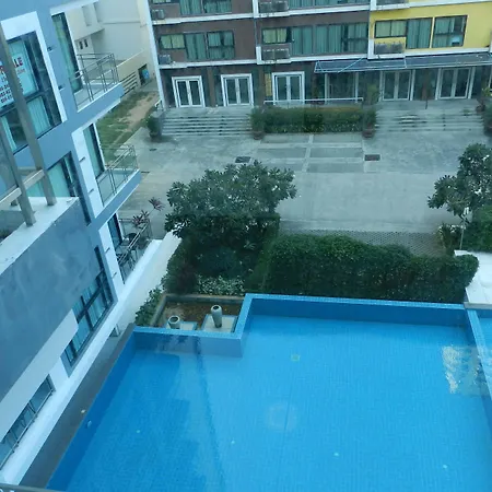 Neocondo Hotel 3*