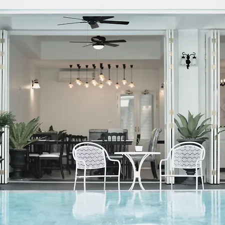 โรงแรม Noursabah