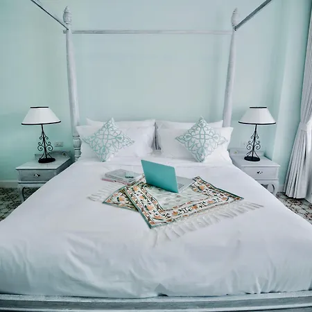 โรงแรม Noursabah 3*