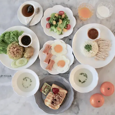 โรงแรม Noursabah