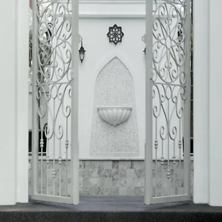 โรงแรม Noursabah