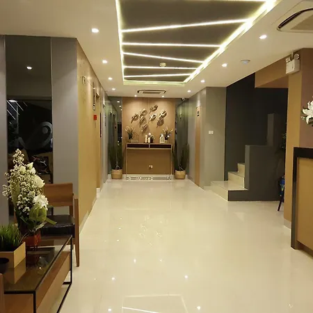 Ploen Place Hotel