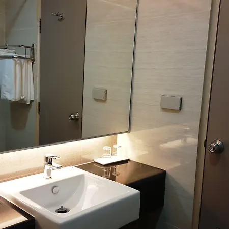 Hotel Ploen Place Pattaya