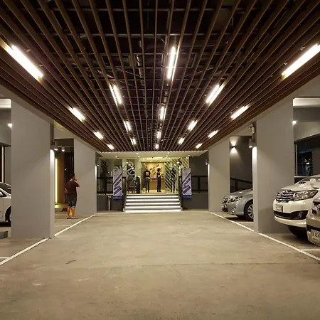 Ploen Place Hotel