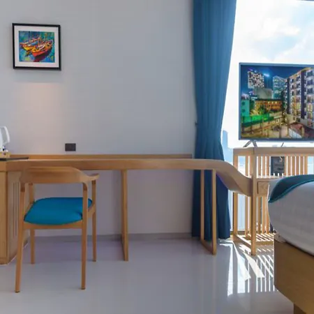 โรงแรม Deep Blue Z10 Pattaya
