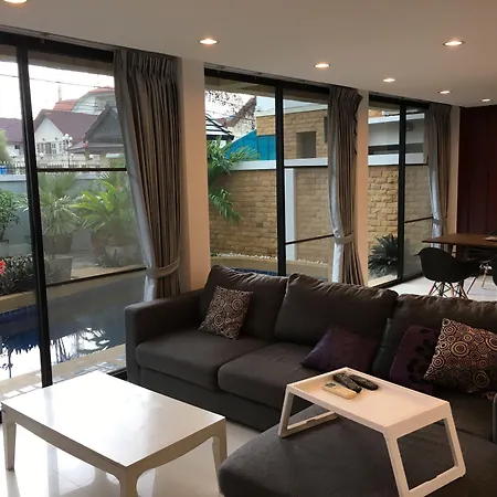 4poolvillas * Pattaya