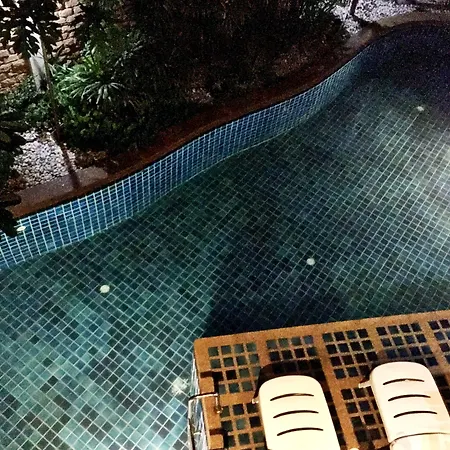 4poolvillas วิลล่า *