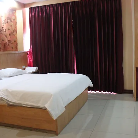 New Pind Balluchi 3*