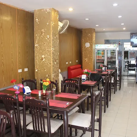 New Pind Balluchi Hotel