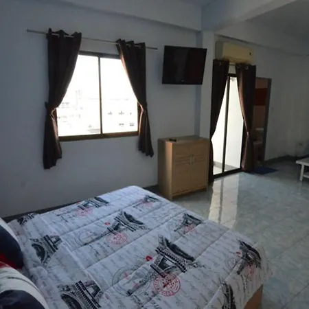 Bua Khao Paradise 3* Pattaya