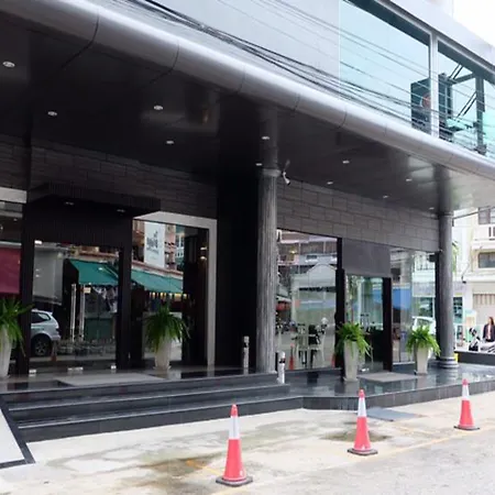 The Grand Day Night โรงแรม