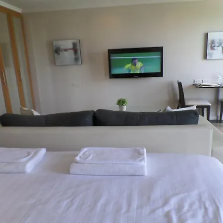 อพาร์ตโฮเทล เวสเบอร์รี่ เรสซิเดนท์ Pattaya