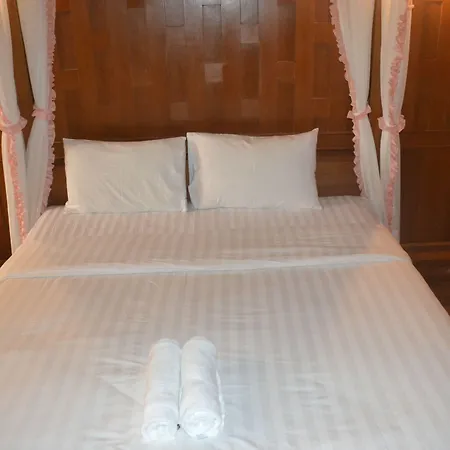 บ้านพัก Oyo 75486 Anna