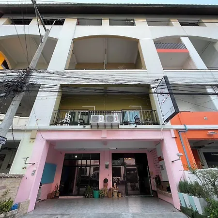 บ้านพัก Oyo 75486 Anna 3*