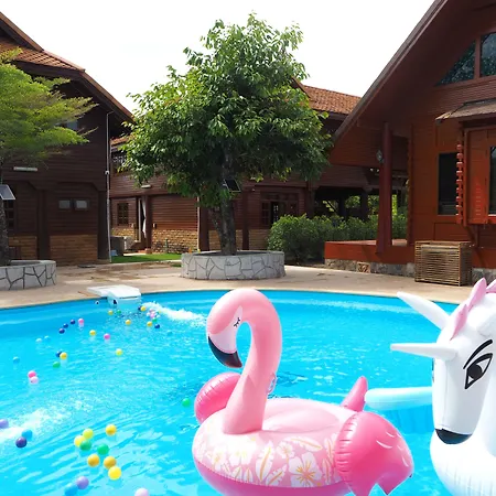 รีสอร์ท Baan Thai Lanna 3*