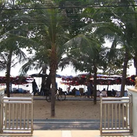 รีสอร์ท Avalon 5*