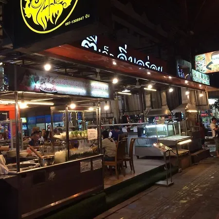 Snoozzotel โรงแรม Pattaya