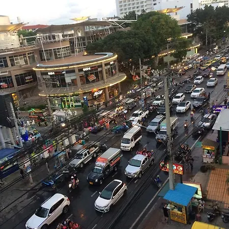 โรงแรม Snoozzotel Pattaya