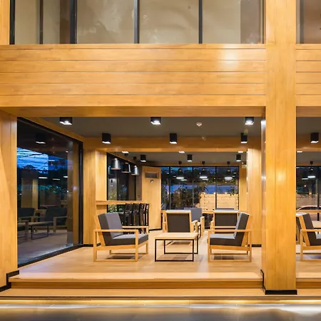 โรงแรม Asana &