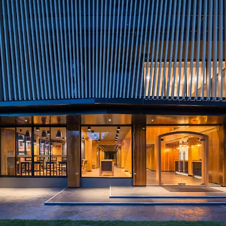 Asana & โรงแรม